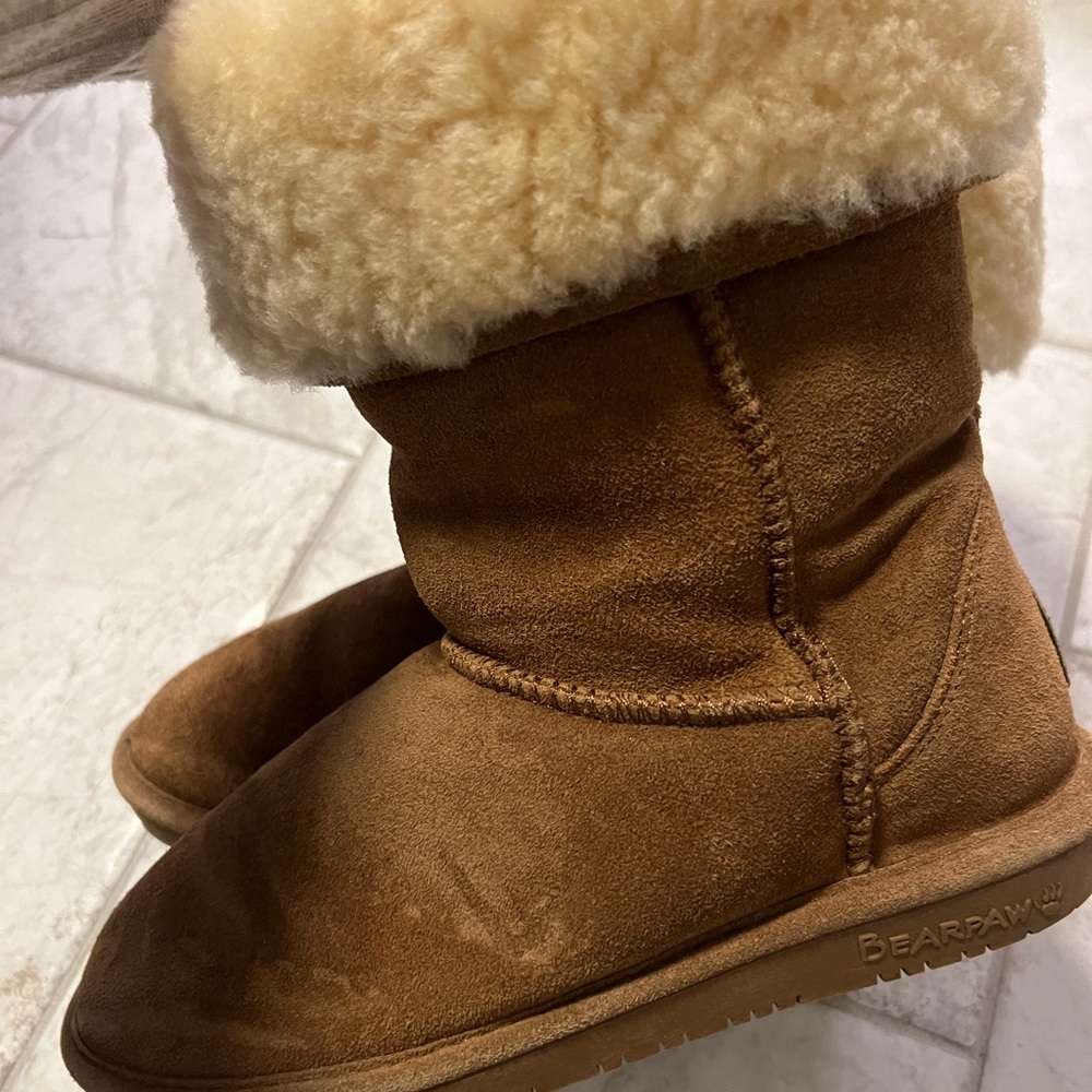 Bearpaw boots